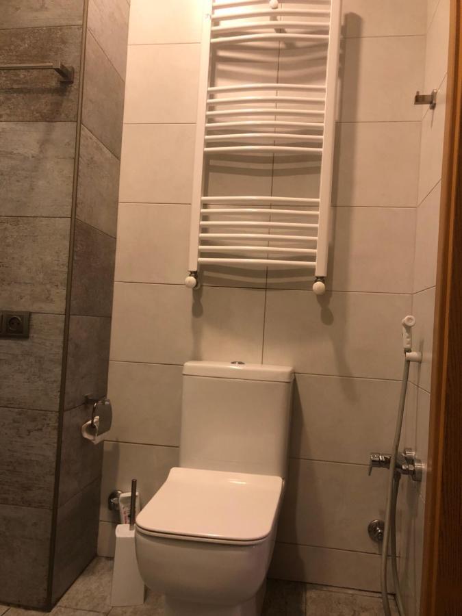 Cozy Guest House In Old 바투미 외부 사진
