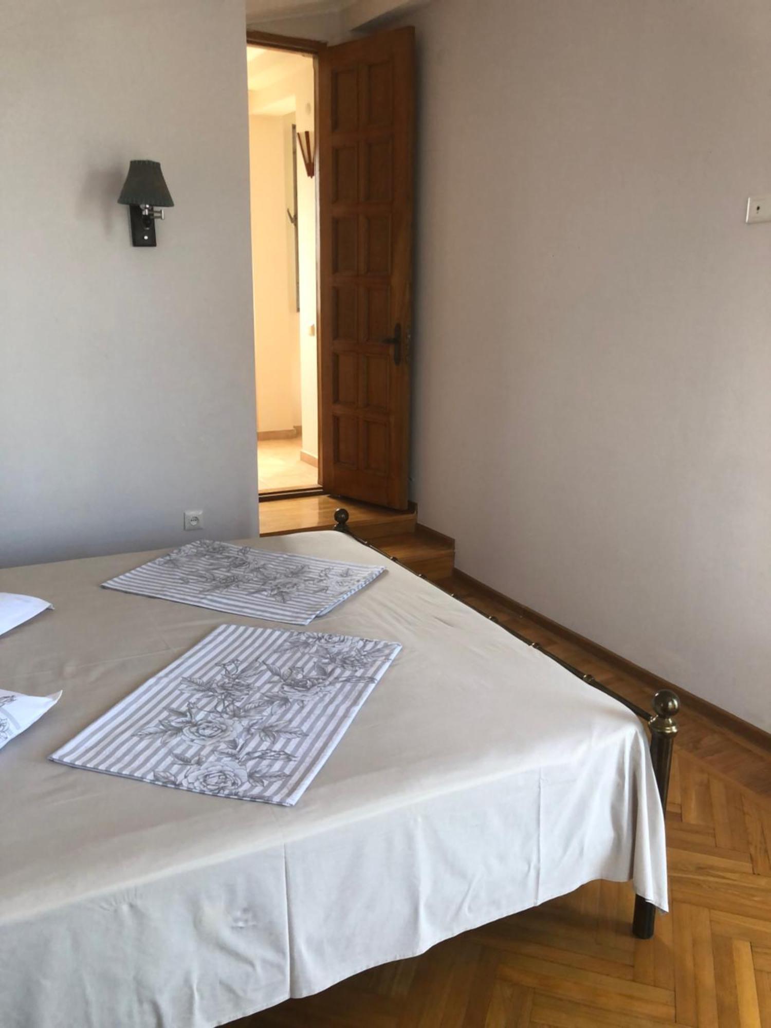 Cozy Guest House In Old 바투미 외부 사진