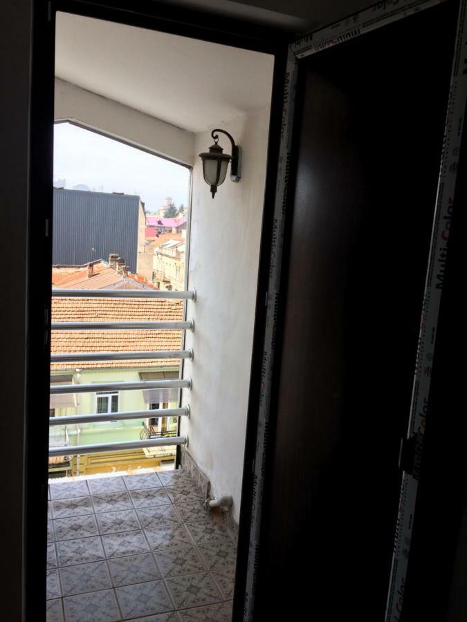Cozy Guest House In Old 바투미 외부 사진
